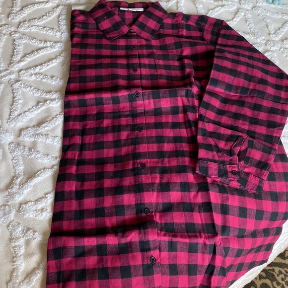 Dreams Co Women’s Sz Large plaid flannel LS shirt and black leggings- pj set - Picture 7 of 9